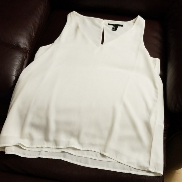 Forever 21 Sleeveless Blouse - Picture 6 of 6